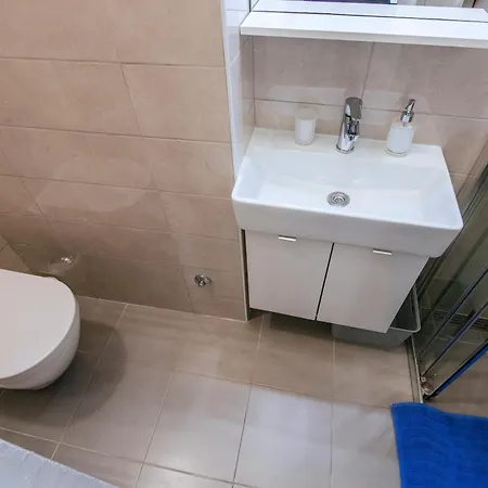 דירה Ema House *
