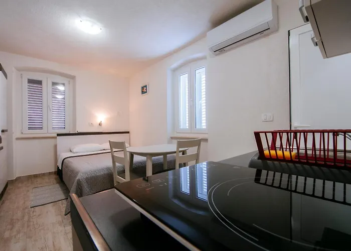 Ema House Apartamento Zadar