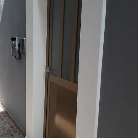 公寓 Ema House 扎达尔