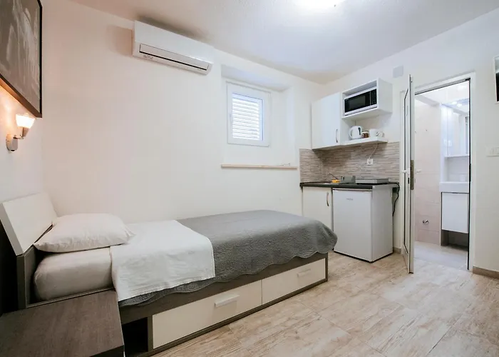 Ema House Lägenhet Zadar